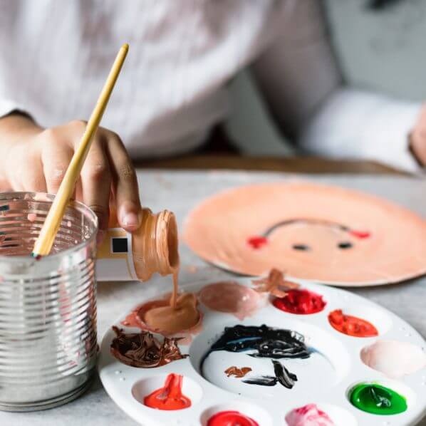 child painting