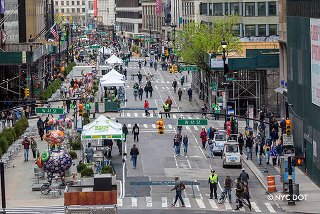 car-free earth day celebration