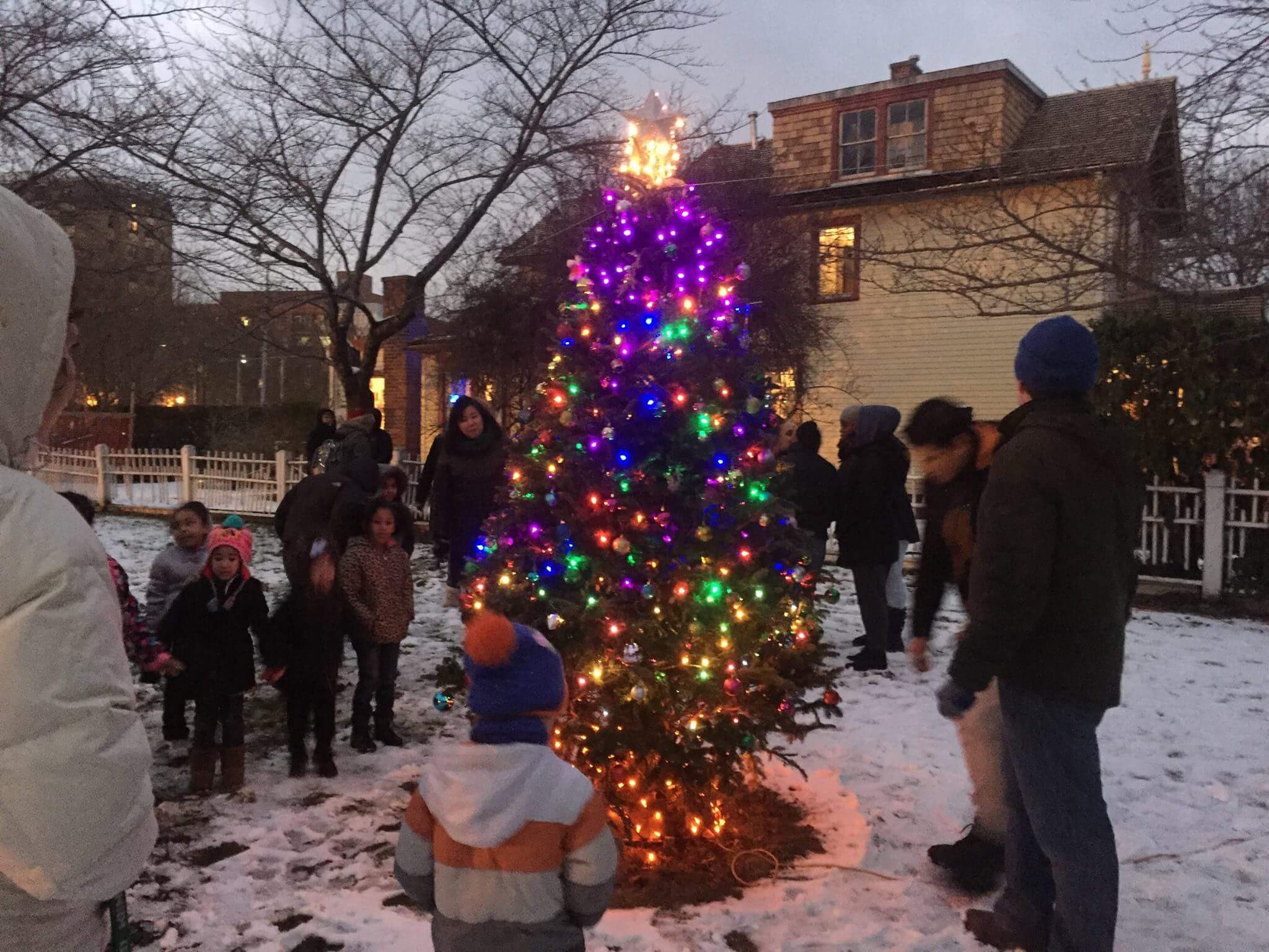 Holiday Tinker Festival and Tree Lighting - Flushing, Queens