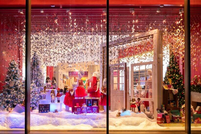 These NYC Window Displays Are Keeping the Holiday Spirit Alive