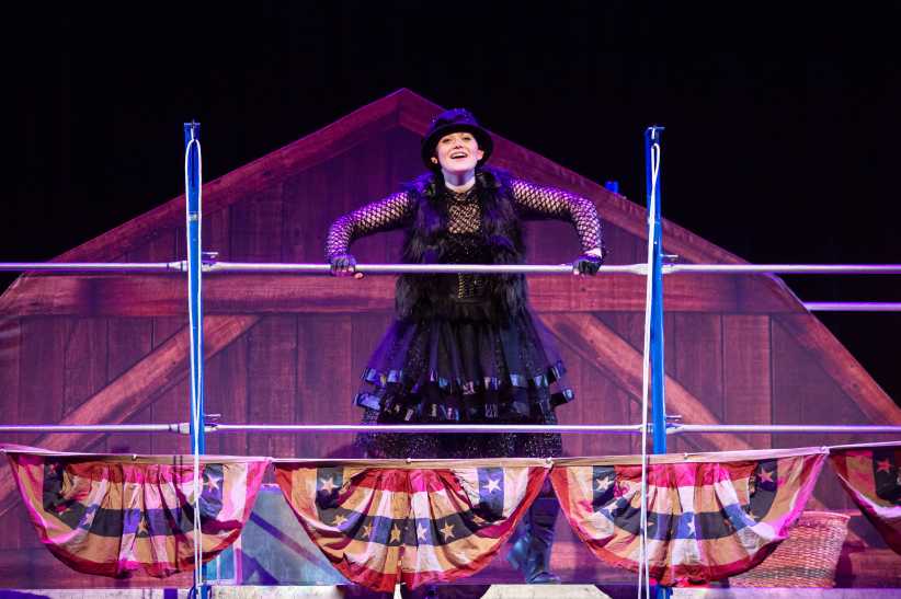 Charlotte’s Web – Manhattan Beach