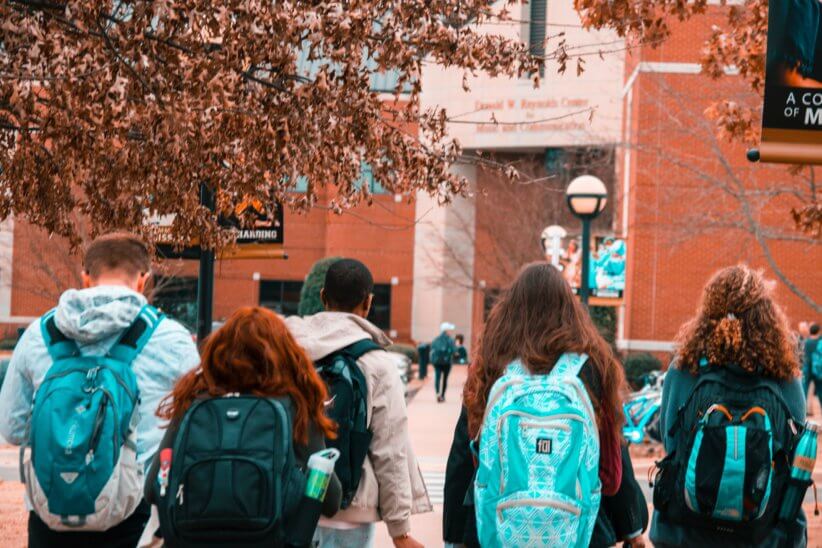 kids walking to school