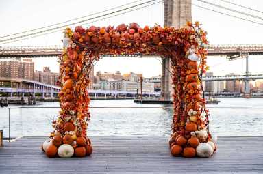 Seaport District_Pier17_PumpkinArch_Credit Jane Kratochvil_10