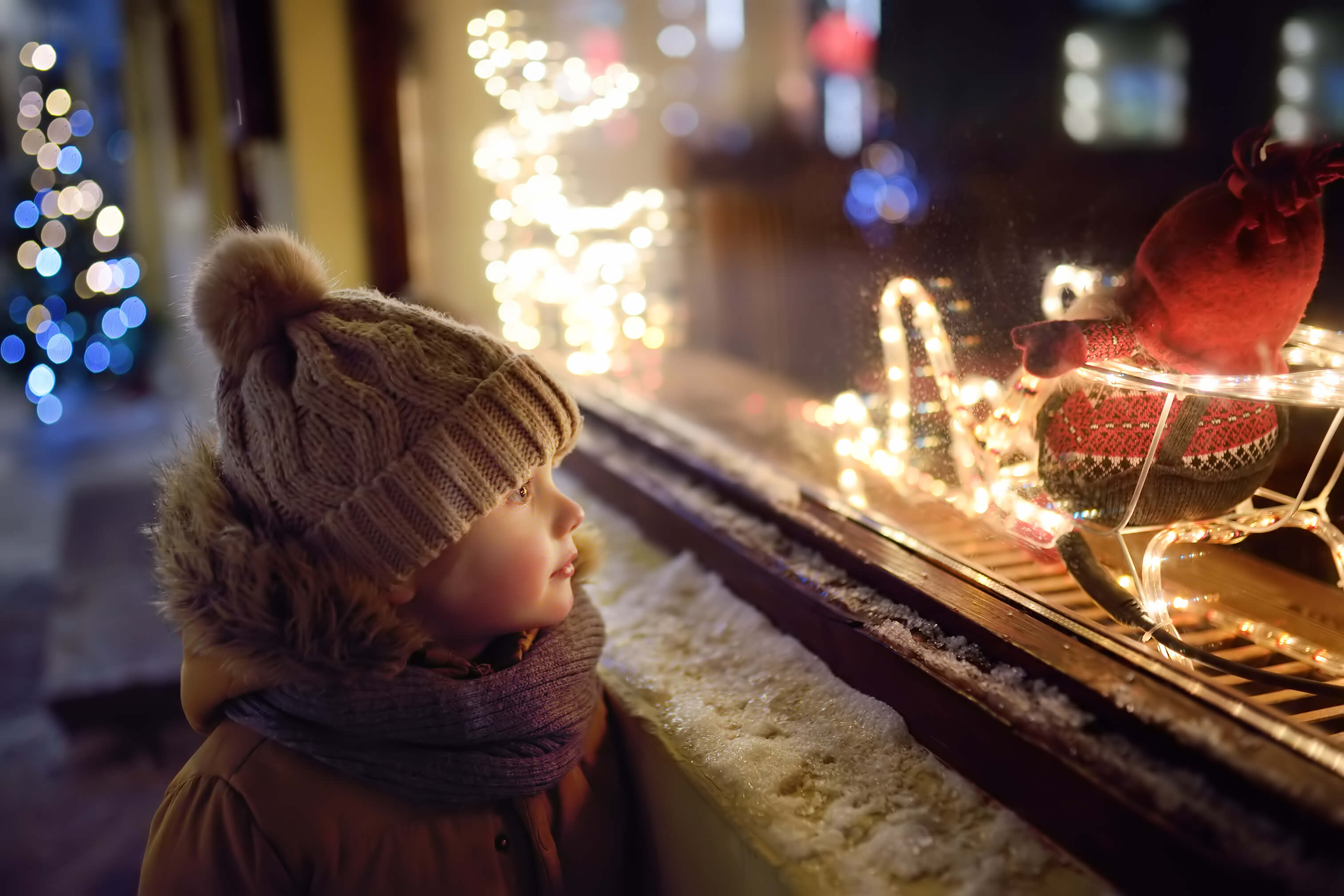 Holiday Windows – Midtown