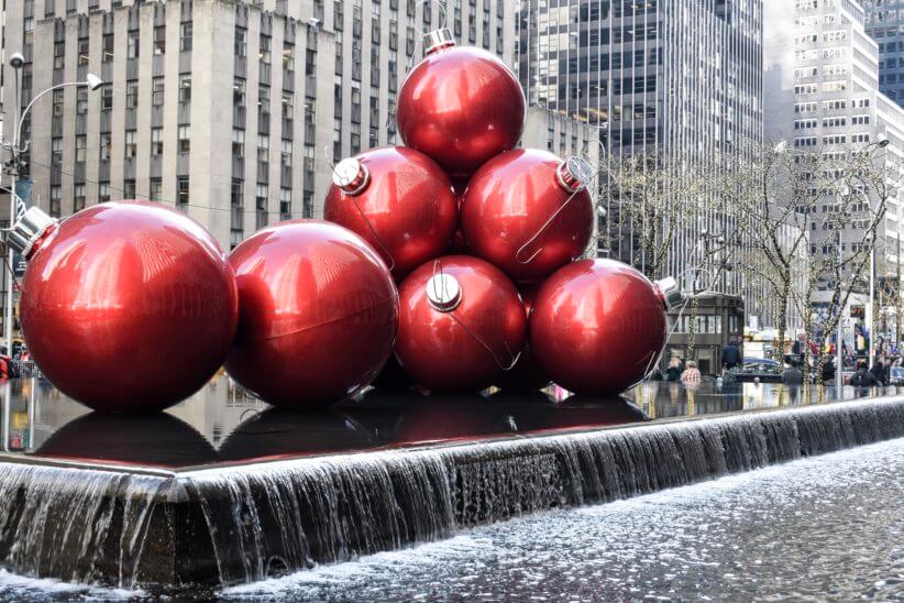 nyc holiday activities