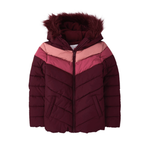 Puffy jacket with a chevron and a fur trimmed hood 
