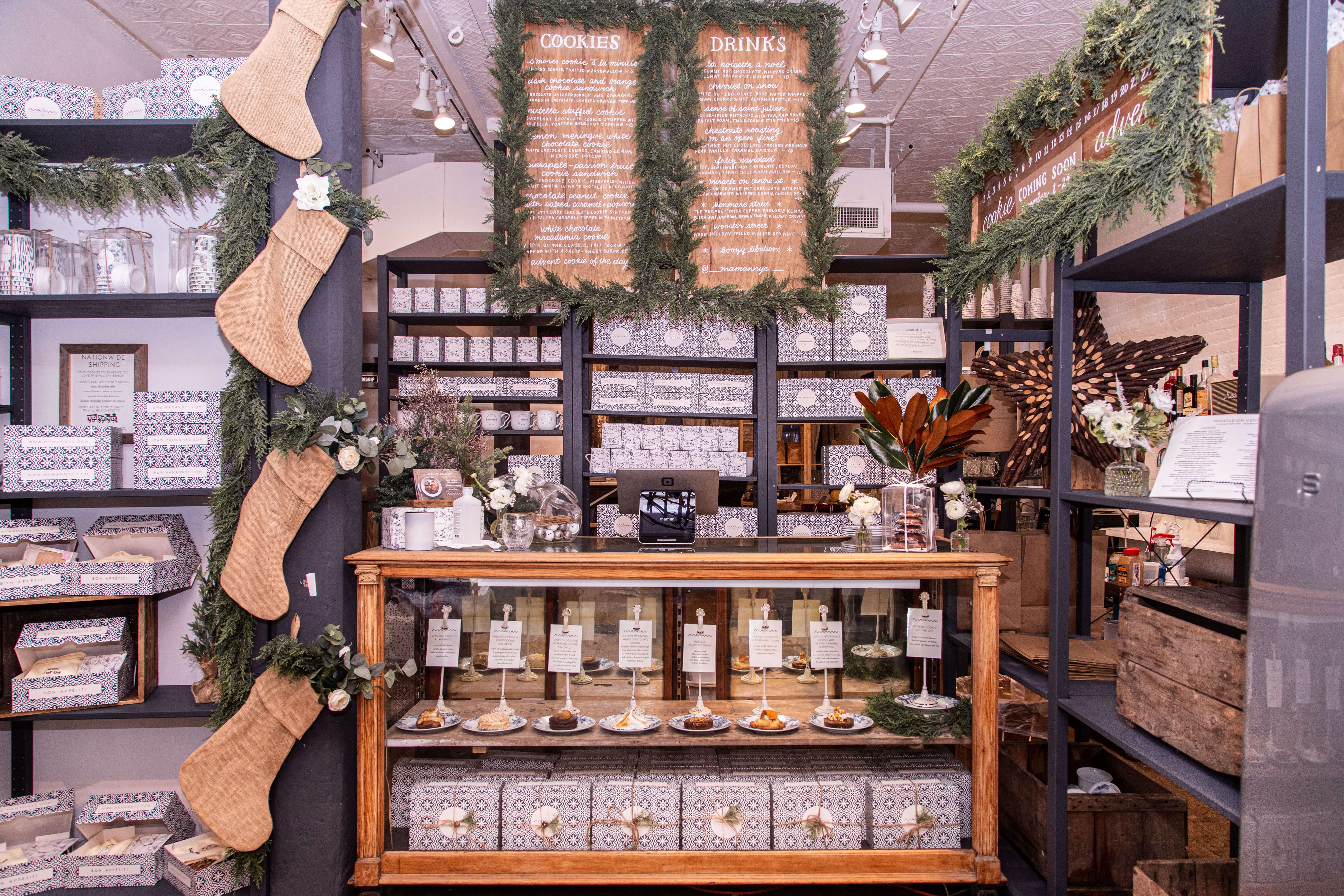 Miracle on Centre St: Holiday Cookie and Hot Chocolate Bar – Lower Manhattan