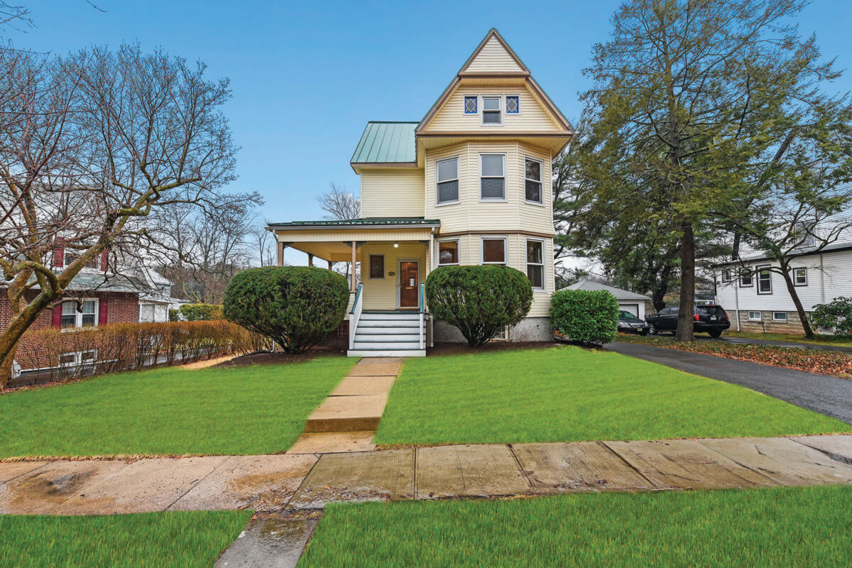 7 Suburban Towns Communities Perfect for City Dwellers