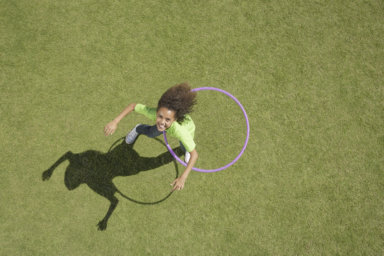 summer toys, girl with hula hoop
