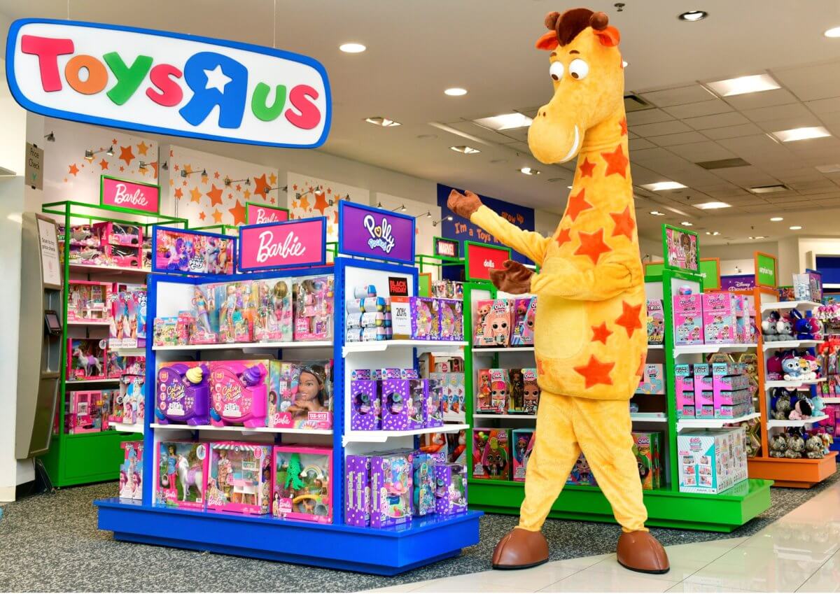 Toys R Us will be in every Macy’s Store Soon!