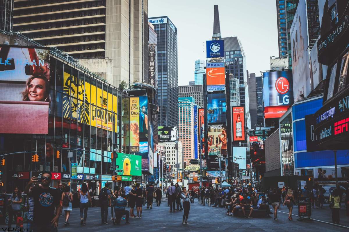 6 Kid-Friendly Broadway Shows For Families – New York Family