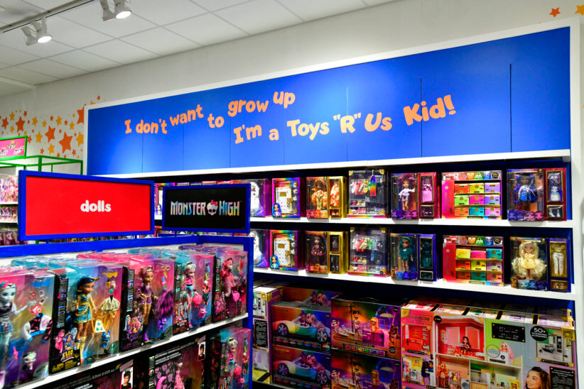 Macy's Opens Flagship In-Store Toys"R"Us Just in Time for the Holidays