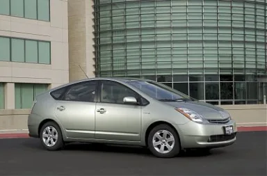 1.Sedan.Toyota.2006Prius