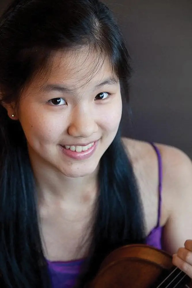 Angela Wee, violinist