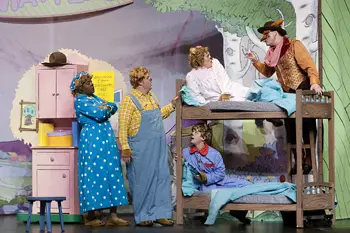 Berenstain Bears LIVE in Family Matters the Musical