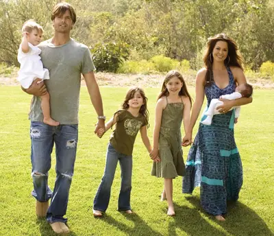 Brooke Burke and family