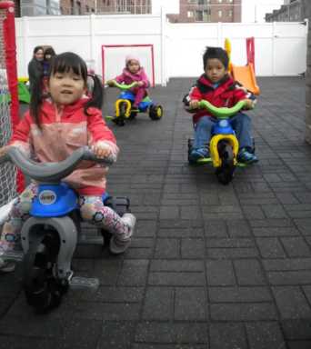 Cosmo-Kidz-child-care