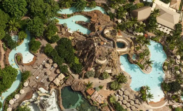 Aulani pool