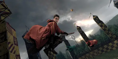 Harry Potter flying; playing Quidditch; The Wizarding World of Harry Potter at Universal Orlando