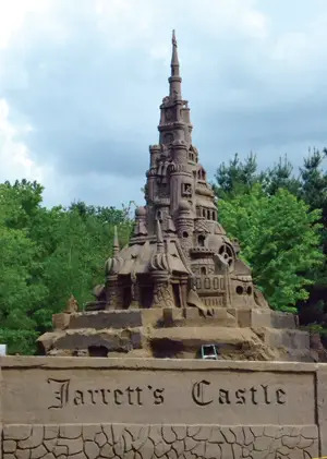 Ed Jarrett Holds the Guiness World Record for Tallest Sandcastle