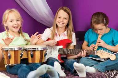 Kids-Playing-Music-Web