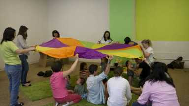 Language-Beans-Mandarin-and-music-class