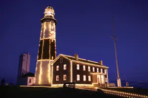Montauk Point Lighthouse and Museum, holiday; lighting the lighthouse, long island