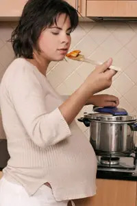 NEWpregnant-cook