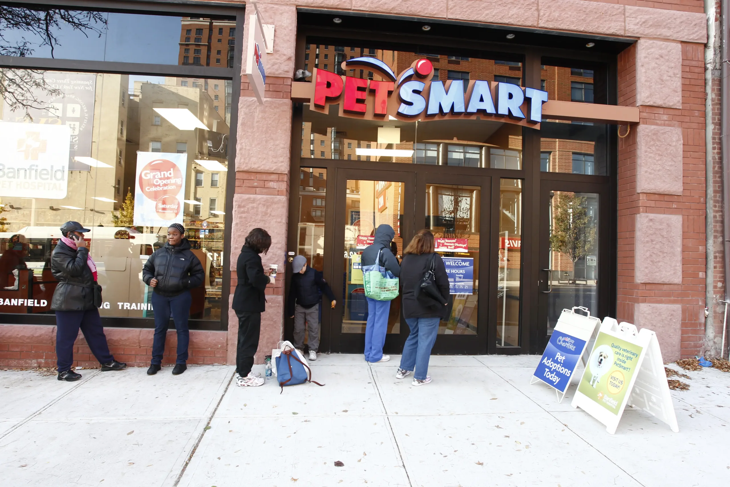 PetSmart® opens in Boerum Hill and Canarsie, bringing PetSmart Charities Adoption Centers to Brooklyn.