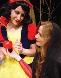 Snow White and the evil queen, Theatre Three