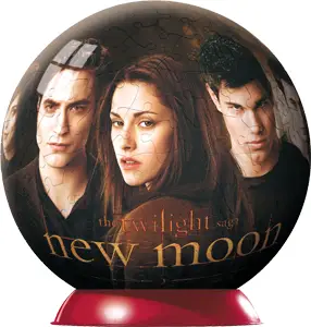 Twilight Sage: New Moon; Ravensburger 3-D puzzle balls