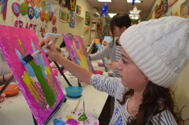 art-fun-studio-young-girl-painting-canvas