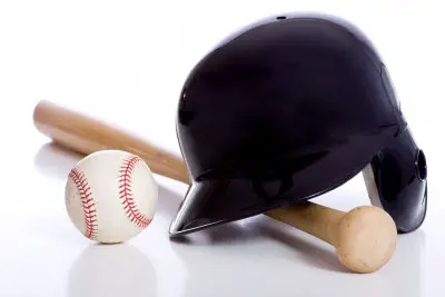 baseball-equipment; baseball-bat-helmet