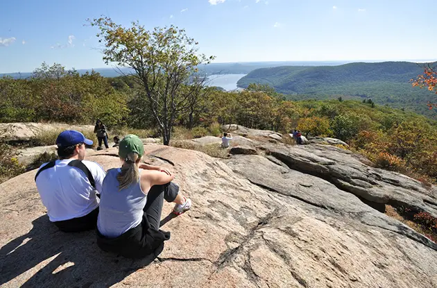 hikers at bear mountain state park
