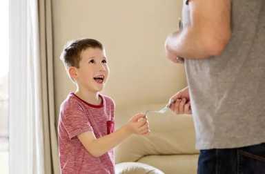 boy-receiving-allowance