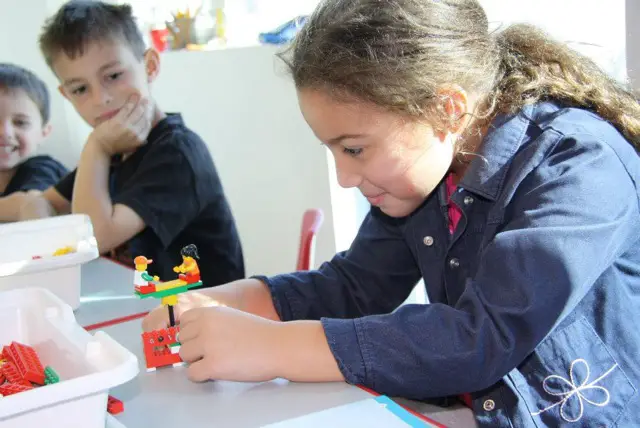 children learn physics and engineering with Legos