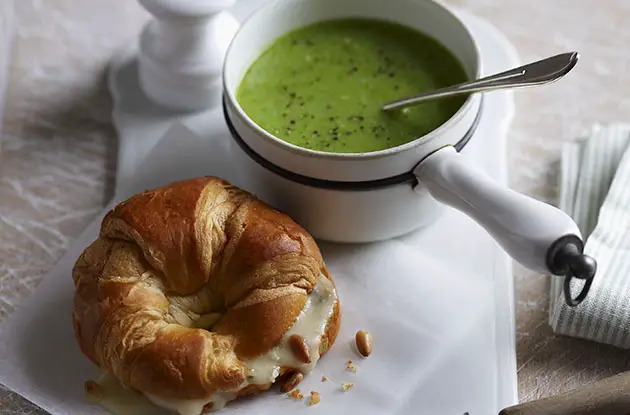 broccoli soup with blue cheese and pine nut croissants broccoli soup with blue cheese and pine nut croissants