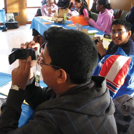 camera class for kids in kew gardens