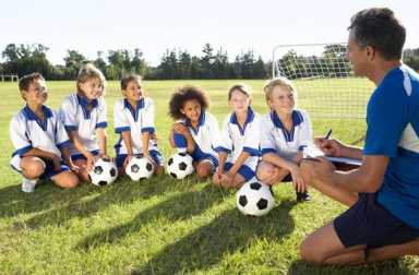 childrens-soccer-team