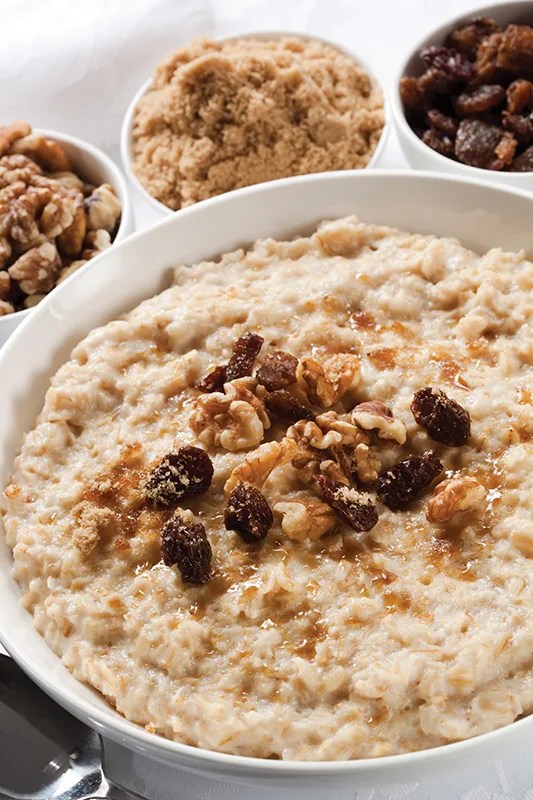 cinnamon raisin oatmeal homemade