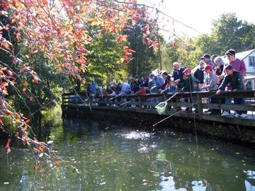 cold spring harbor fish hatchery and aquarium