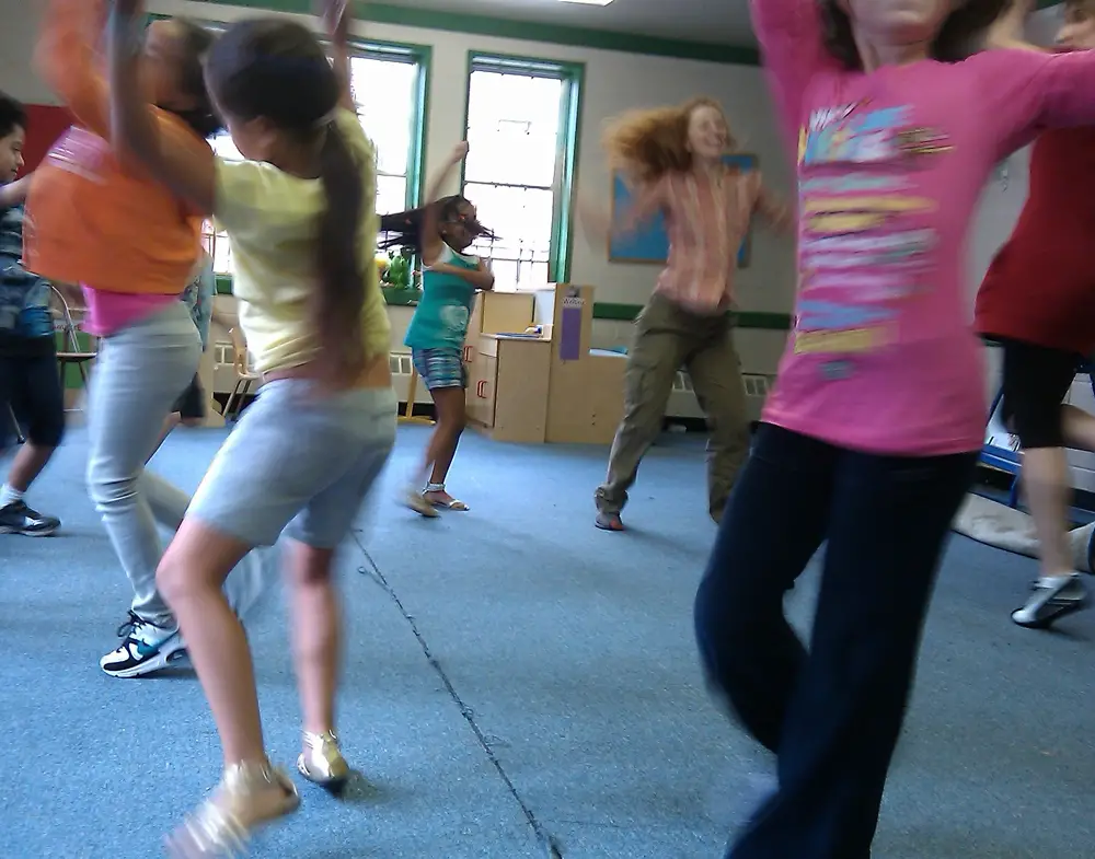 dance class for kids
