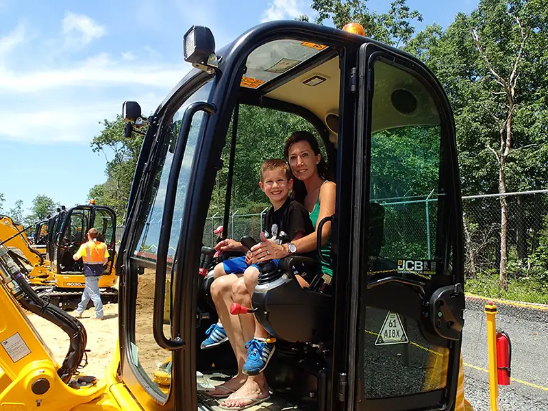 Diggerland Giant Digger