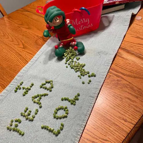 elf on the shelf pea