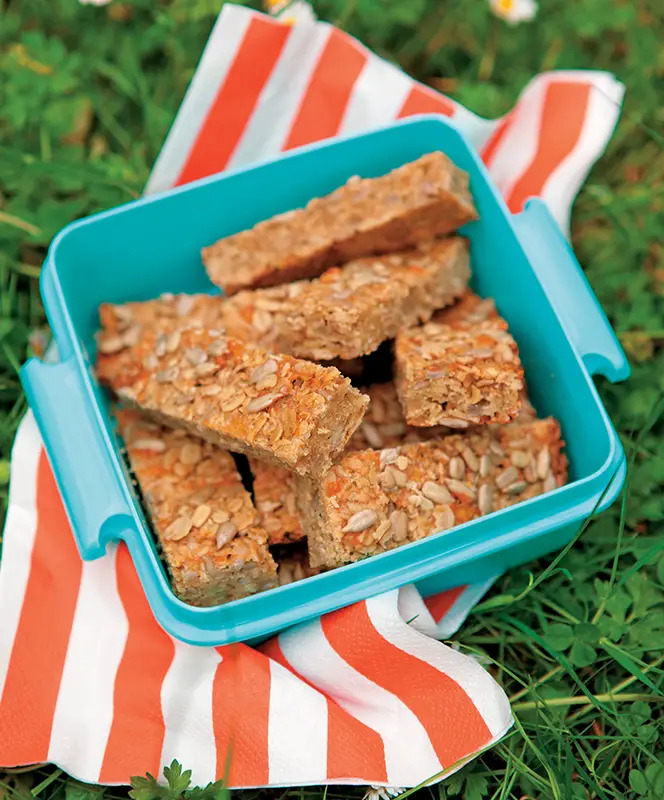 ella's sunflower oat bars