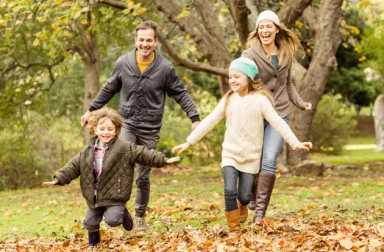 family-fall-fun