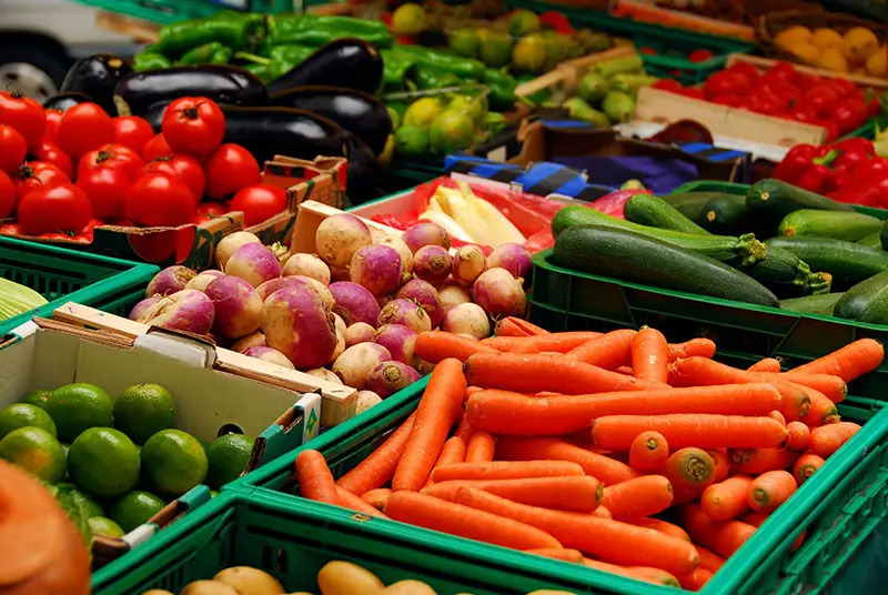 farmers market produce