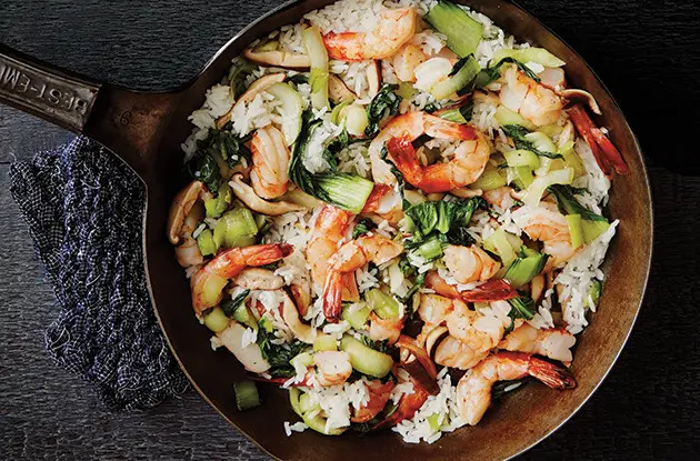 garlicky shrimp stir-fry