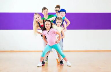 group-of-children-posing-dance-class