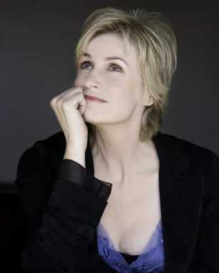 jane-lynch